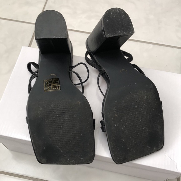 Chunky Heeled Slingback Sandals - Picture 8 of 8